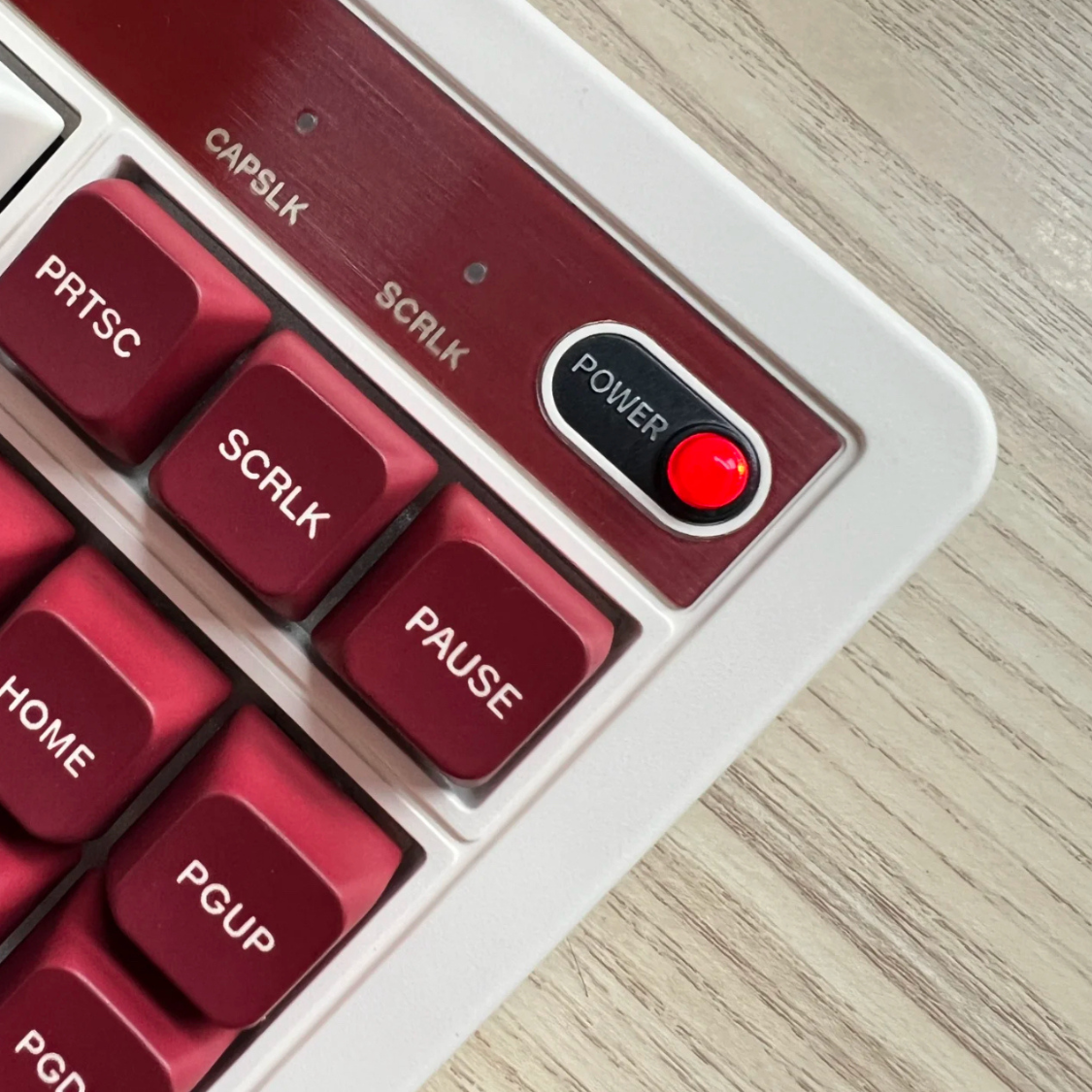 8BitDo Retro Mechanical Keyboards - Fami Edition - Image 4